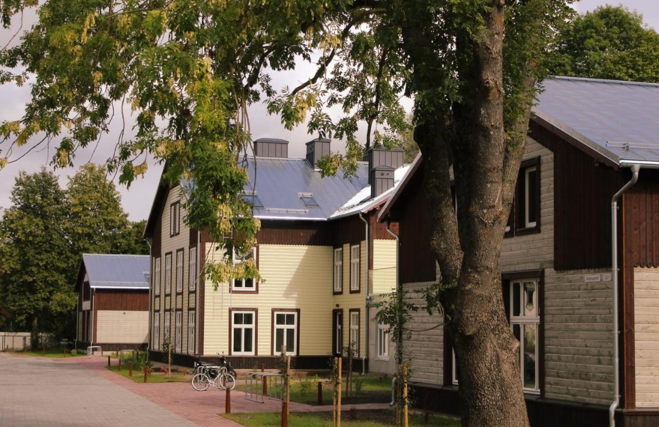 Emajoe Keeltekool Apartment Tartu Eksteriør bilde
