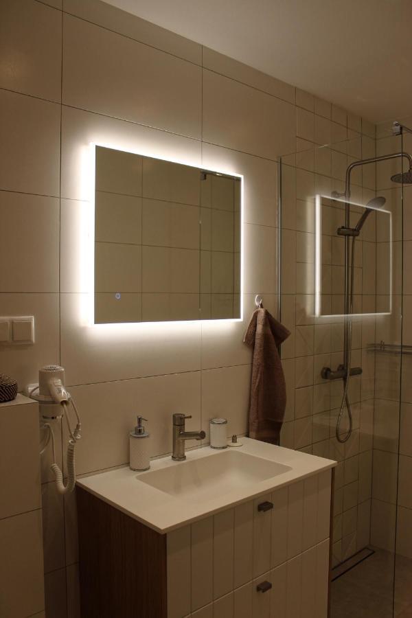 Emajoe Keeltekool Apartment Tartu Eksteriør bilde