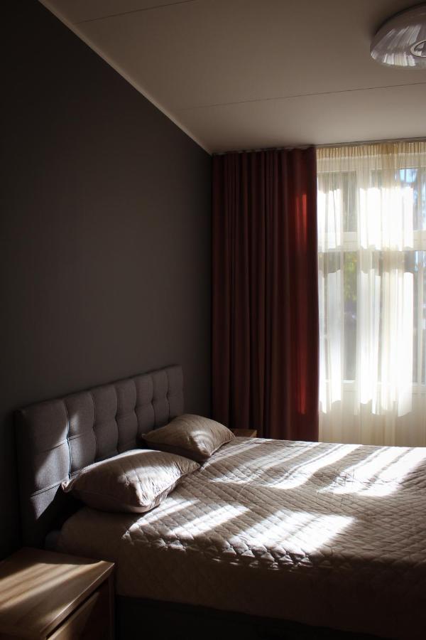 Emajoe Keeltekool Apartment Tartu Eksteriør bilde