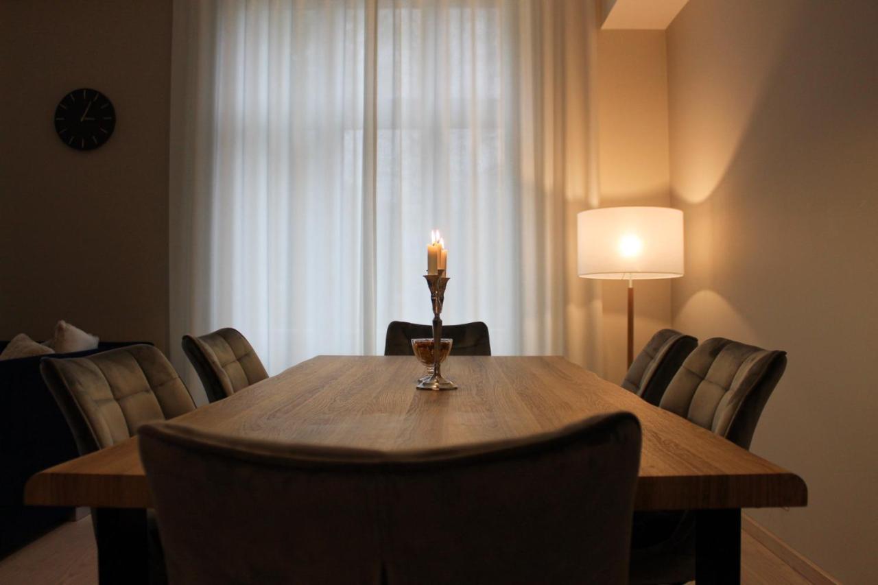 Emajoe Keeltekool Apartment Tartu Eksteriør bilde