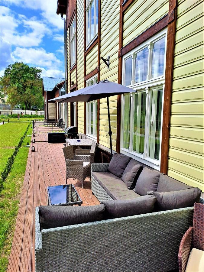 Emajoe Keeltekool Apartment Tartu Eksteriør bilde