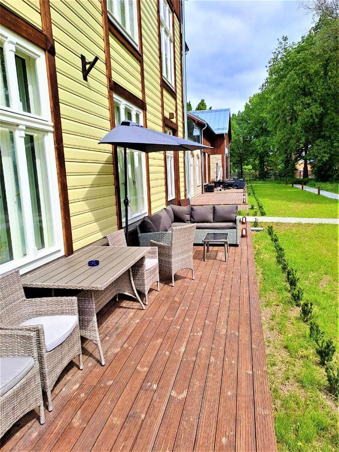 Emajoe Keeltekool Apartment Tartu Eksteriør bilde