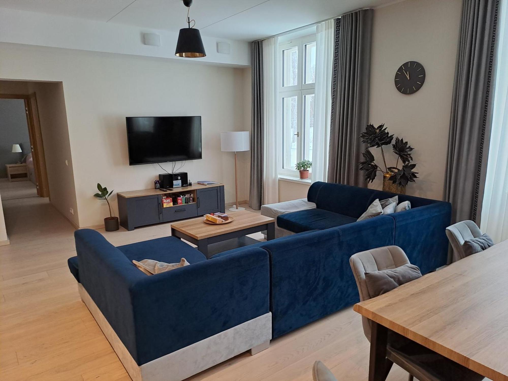 Emajoe Keeltekool Apartment Tartu Eksteriør bilde